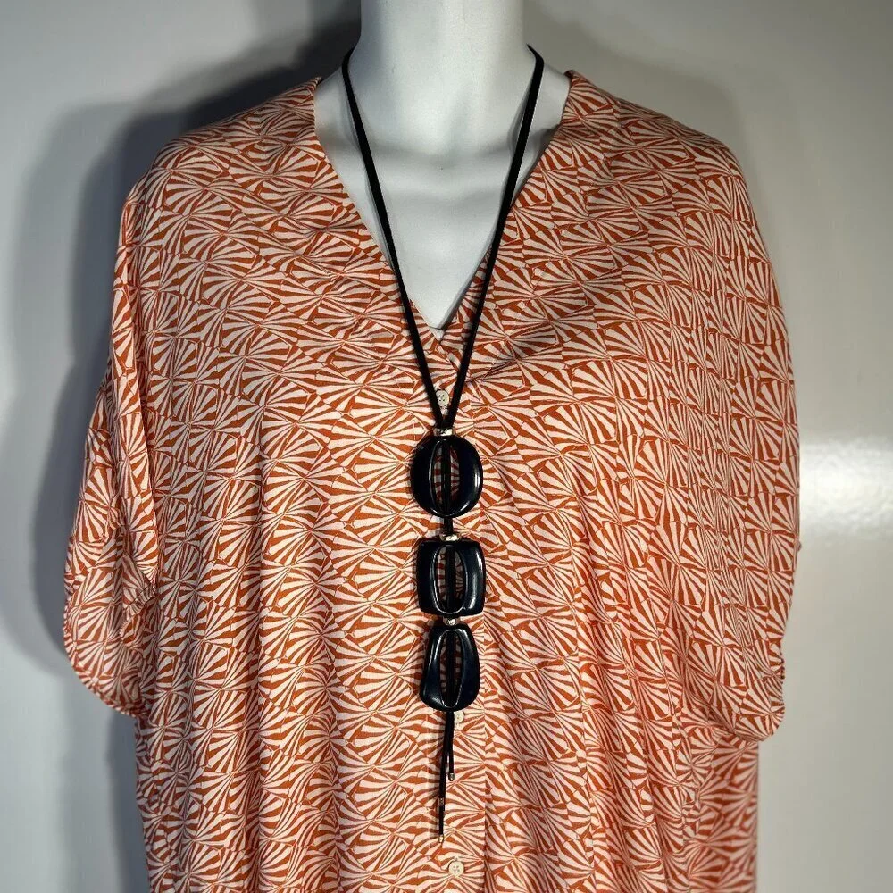 Chico's NWT Natalie Navy Pendant Necklace Modern Artsy Minimalist Timeless Retro